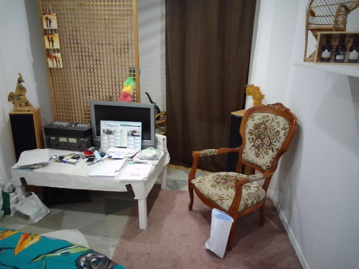 Chambre Chez L'Habitant Saint-Pierre-le-Moûtier Esterno foto